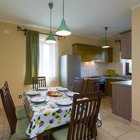Apartman Casa Deklic *