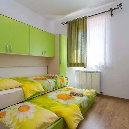Casa Deklic Apartman Vižinada